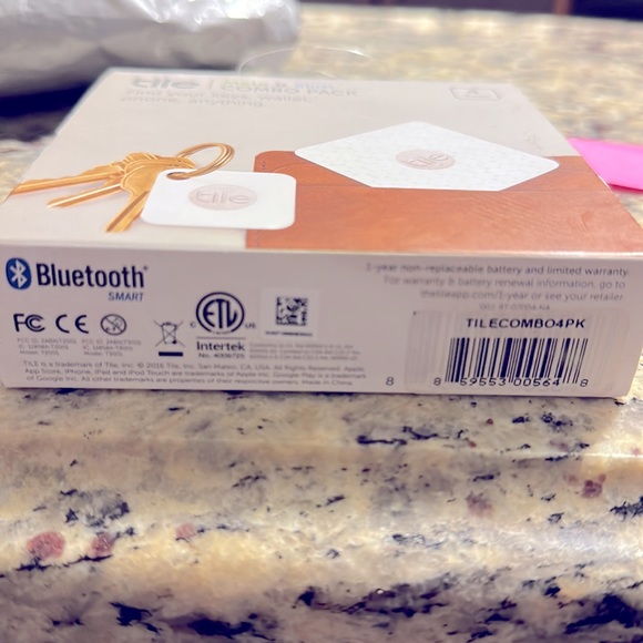 Tile Mate & Slim Combo 4 Pack - like Apple Air Tags never used - Picture 4 of 4